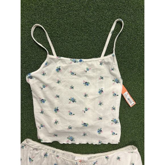 Colsie White Floral Lace Coquette Romantic Pajama Set Women’s XL - Picture 3 of 5